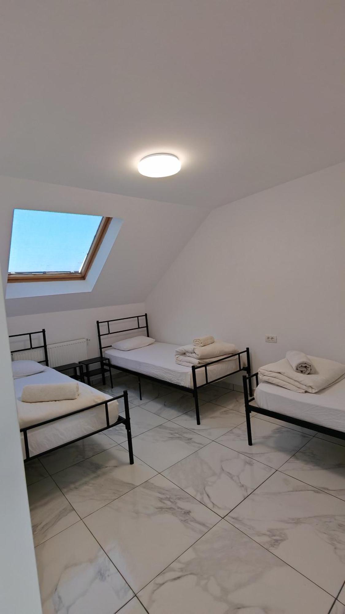 Z Villa Bukareszt Zewnętrze zdjęcie