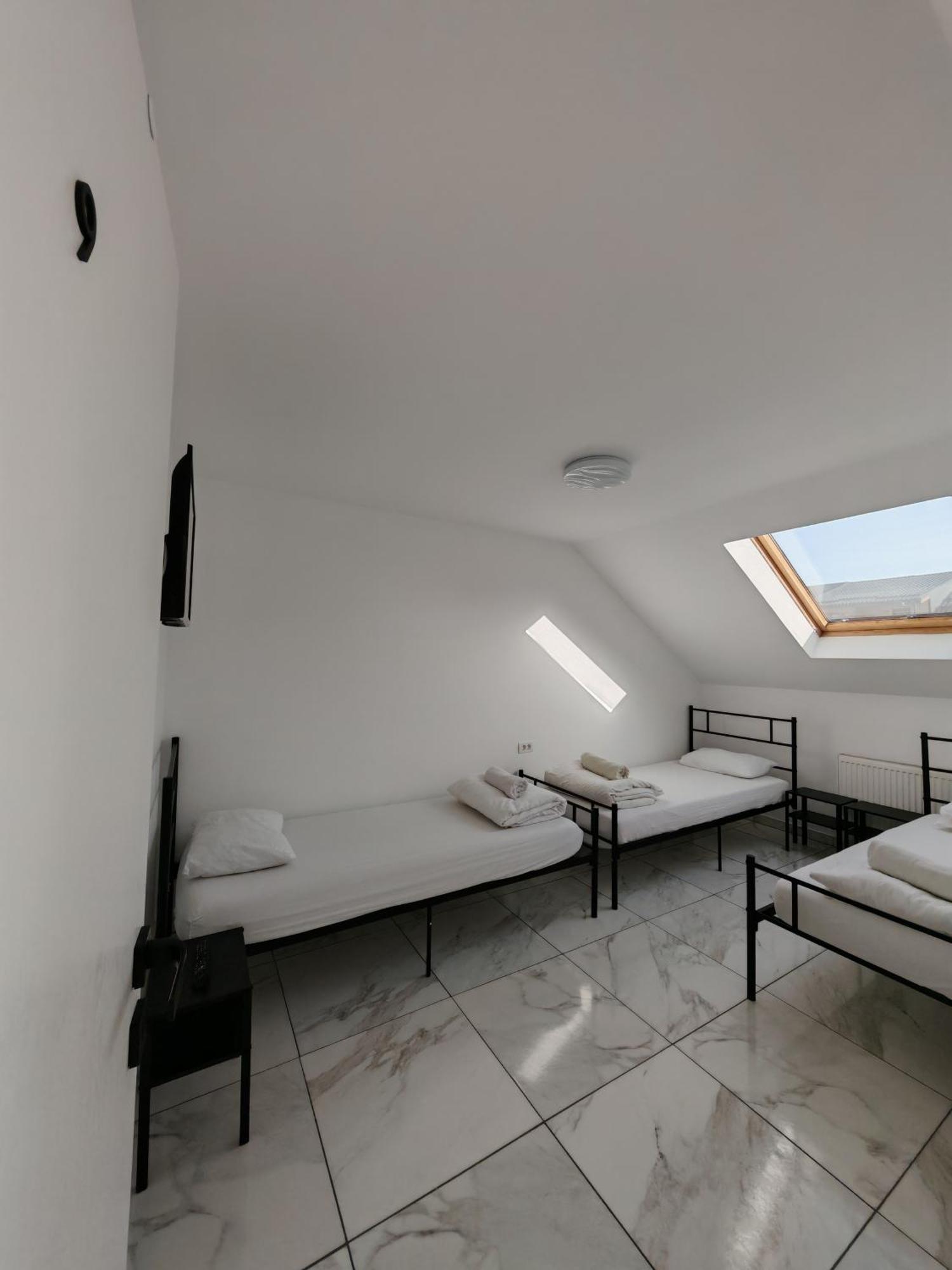 Z Villa Bukareszt Zewnętrze zdjęcie