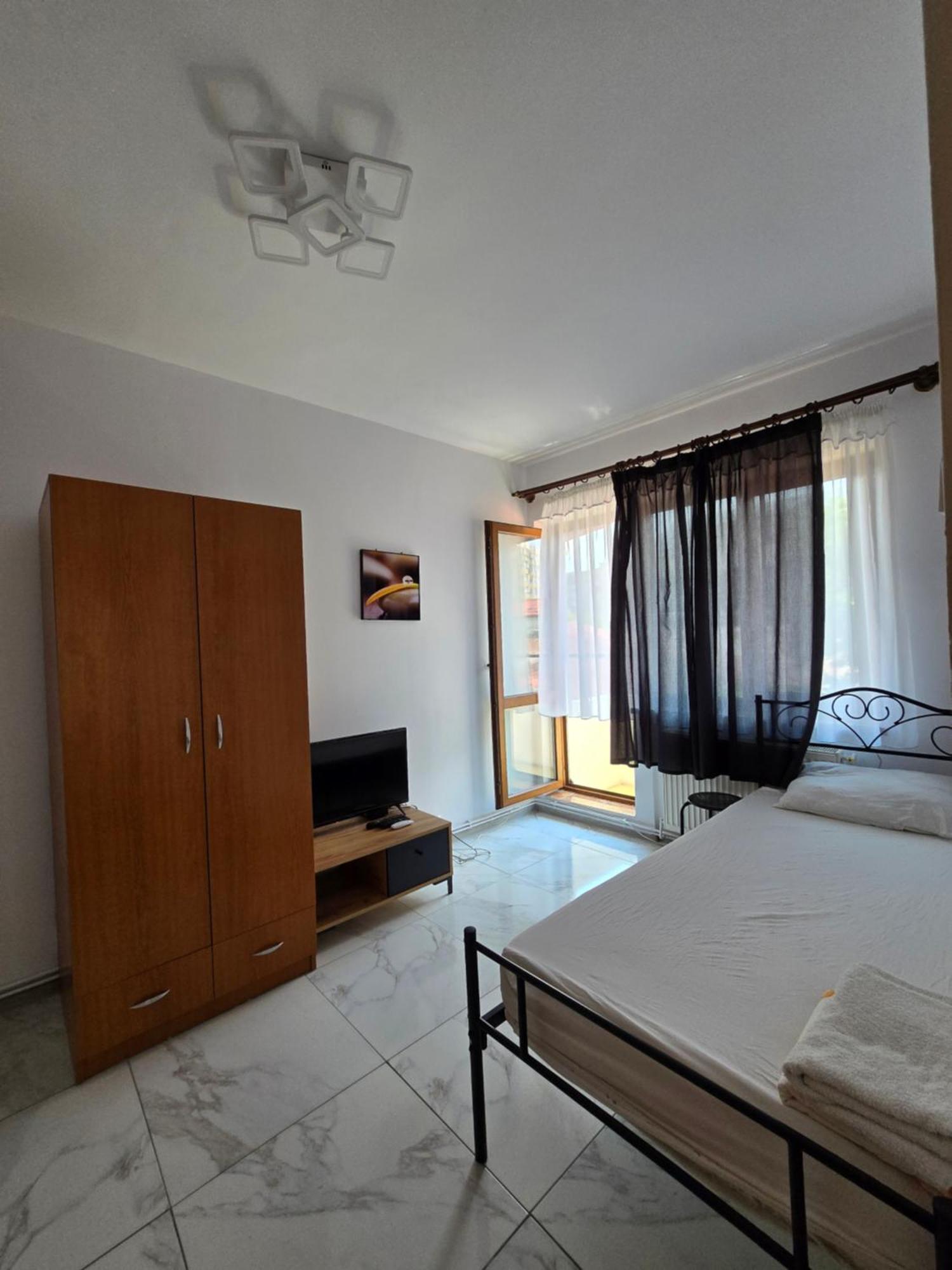 Z Villa Bukareszt Zewnętrze zdjęcie