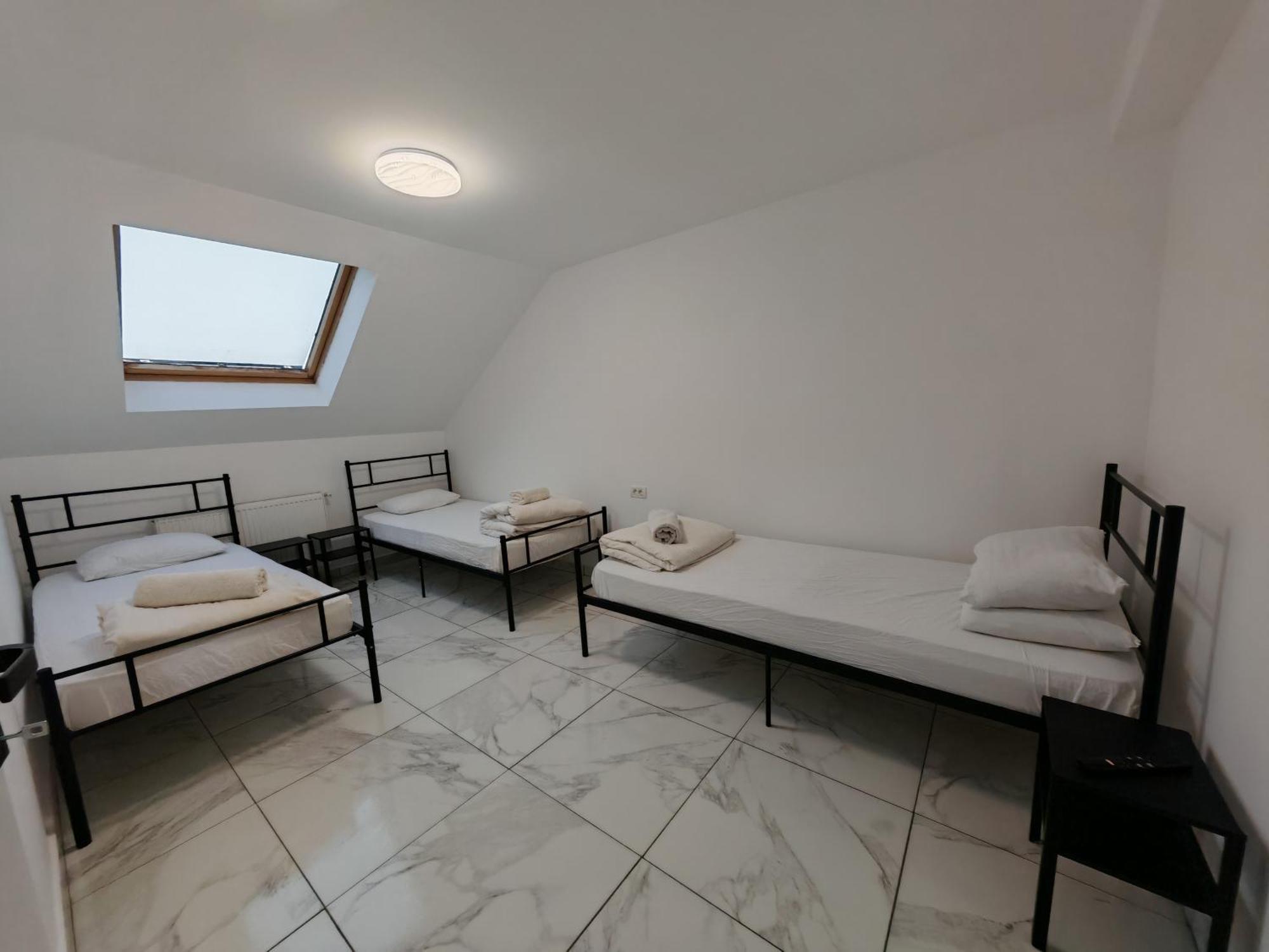 Z Villa Bukareszt Zewnętrze zdjęcie