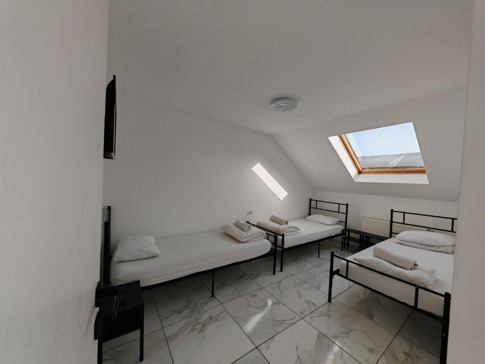 Z Villa Bukareszt Zewnętrze zdjęcie